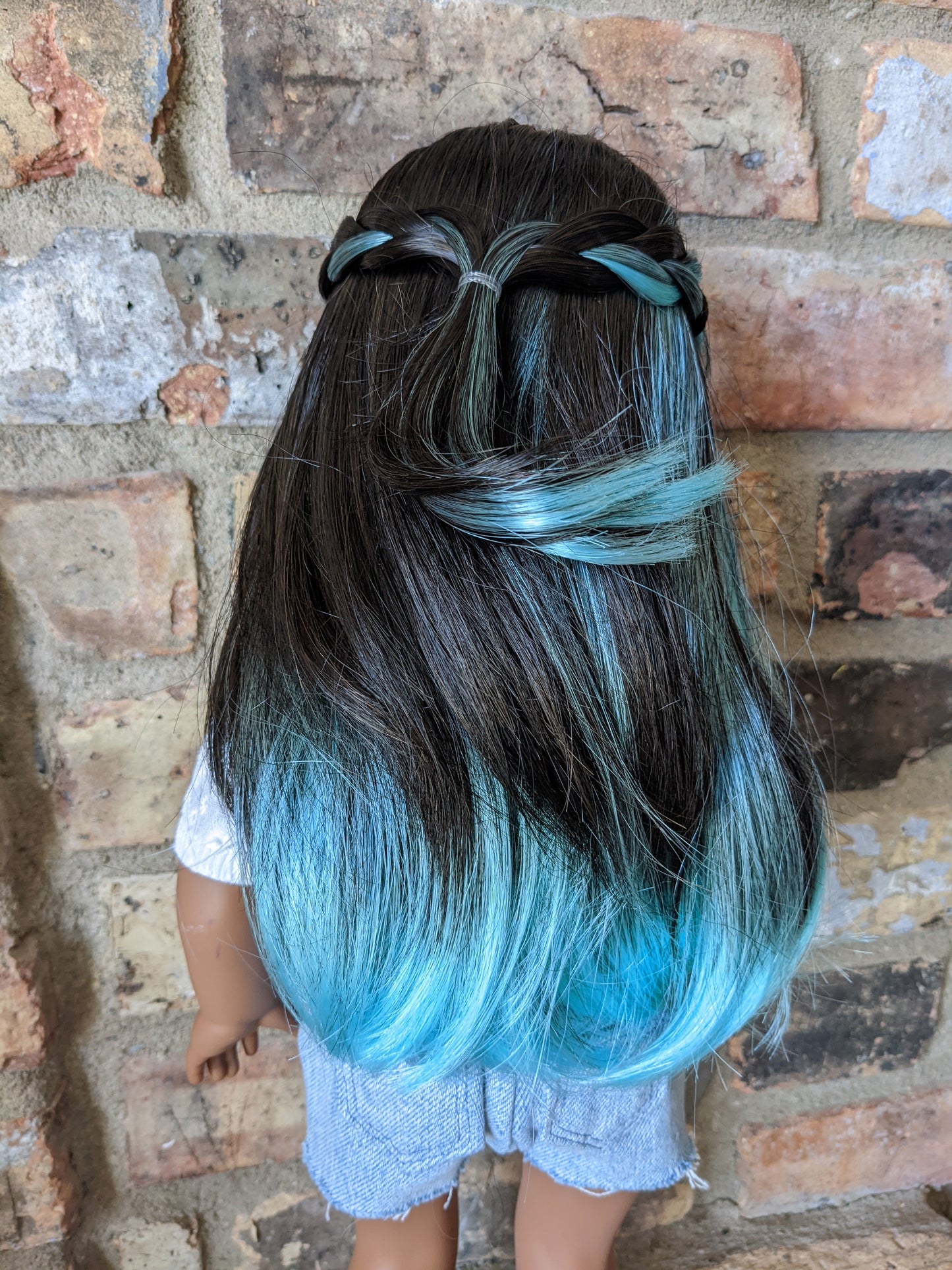 Corinne Wig